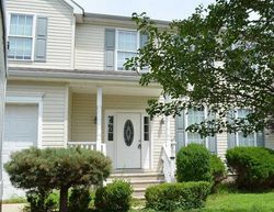 Pre-foreclosure in  OSBOURN CT Tuckerton, NJ 08087