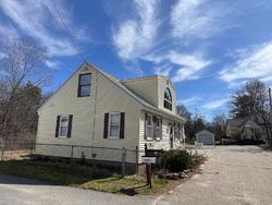 Pre-foreclosure in  DOWALIBY CT Dover, NH 03820