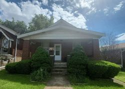 Pre-foreclosure in  JUNIATA ST Saint Louis, MO 63139