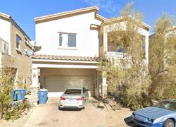Pre-foreclosure in  IVY RUSSELL WAY Las Vegas, NV 89115