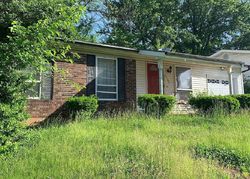 Pre-foreclosure in  CHAMPANA DR Florissant, MO 63033