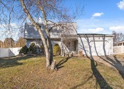 Pre-foreclosure in  TICONDEROGA RD Clementon, NJ 08021