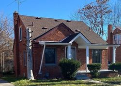Pre-foreclosure in  BRAILE ST Detroit, MI 48219