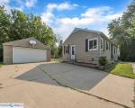 Pre-foreclosure in  BLIESENER ST Lansing, MI 48911