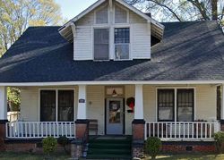 Pre-foreclosure in  LEE ST E Wilson, NC 27893