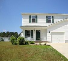 Pre-foreclosure in  WINNERS CIR S Jacksonville, NC 28546