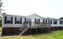 Pre-foreclosure in  BRIARNECK RD Jacksonville, NC 28540