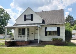 Pre-foreclosure in  E 141ST ST Maple Heights, OH 44137