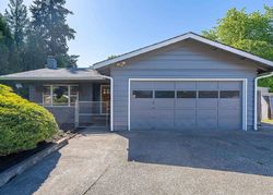 Pre-foreclosure in  LEO ST NE Salem, OR 97303