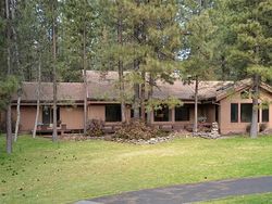 Pre-foreclosure in  GREY OWL Sisters, OR 97759