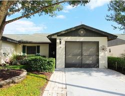 Pre-foreclosure in  BUCK CIR Haines City, FL 33844