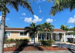 Pre-foreclosure in  NE 21ST RD Fort Lauderdale, FL 33308