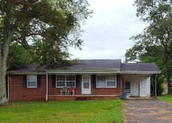 Pre-foreclosure in  SHELLMOUND RD Jasper, TN 37347