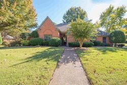 Pre-foreclosure in  WOOD MILLS DR W Cordova, TN 38016