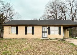 Pre-foreclosure in  LENTA CV Memphis, TN 38127