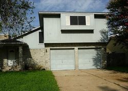 Pre-foreclosure in  TRANQUIL DR Sugar Land, TX 77498