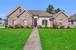 Pre-foreclosure in  WATER OAK LOOP Ponchatoula, LA 70454