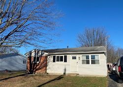 Pre-foreclosure in  VIENNA RD Charlestown, IN 47111