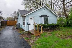 Pre-foreclosure in  E 21ST ST Indianapolis, IN 46218