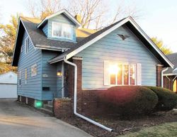 Pre-foreclosure in  SAINT LOUIS AVE Rockford, IL 61104