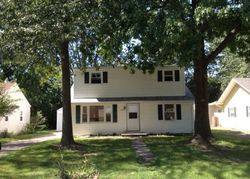 Pre-foreclosure in  MARS AVE Springfield, IL 62707