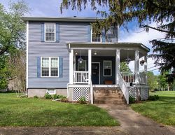 Pre-foreclosure in  N QUINCY ST Clinton, IL 61727