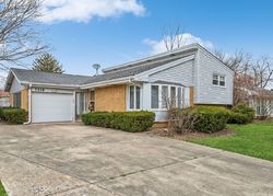 Pre-foreclosure in  EMERSON ST Morton Grove, IL 60053