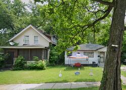 Pre-foreclosure in  LOOMIS AVE Harvey, IL 60426