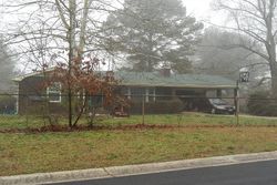 Pre-foreclosure in  PINEVIEW CIR Douglasville, GA 30134