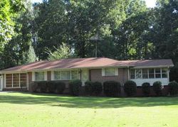 Pre-foreclosure in  SOUTH DR Hampton, GA 30228