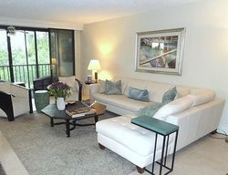 Pre-foreclosure in  NW 52ND ST  Miami, FL 33178