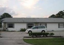 Pre-foreclosure in  SPITFIRE AVE Kissimmee, FL 34741