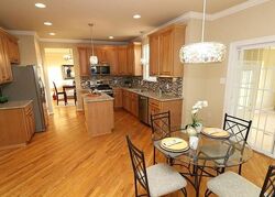 Pre-foreclosure in  OAKWOOD PL Middletown, DE 19709