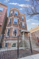 Pre-foreclosure in  W POLK ST Chicago, IL 60612