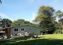 Pre-foreclosure in  WINDSOR OVAL Old Saybrook, CT 06475