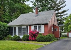 Pre-foreclosure in  KENNY CT East Haven, CT 06512