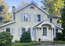 Pre-foreclosure in  WESTWAY RD Westport, CT 06880