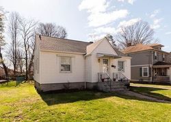 Pre-foreclosure in  FOWLER AVE Meriden, CT 06451