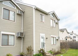 Pre-foreclosure in  ELLSWORTH AVE APT D Danbury, CT 06810