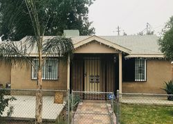 Pre-foreclosure in  E KAVILAND AVE Fresno, CA 93725