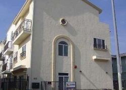 Pre-foreclosure in  S WILTON PL APT D Los Angeles, CA 90005