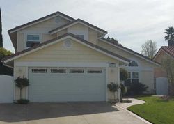 Pre-foreclosure in  NORFORK PL Santa Clarita, CA 91350