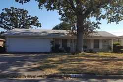 Pre-foreclosure in  ARTHUR DR Little Rock, AR 72204