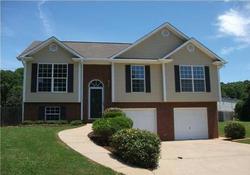 Pre-foreclosure in  LONGBROOK DR Bessemer, AL 35020