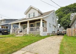 Pre-foreclosure in  CLEVELAND AVE SW Wyoming, MI 49509