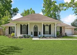 Pre-foreclosure in  CHATEAU LOIRE CIR Mandeville, LA 70448