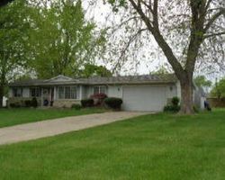 Pre-foreclosure in  SCENICVUE DR Flint, MI 48532