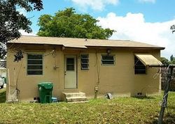 Pre-foreclosure in  NW 67TH ST Miami, FL 33147