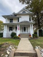 Pre-foreclosure Listing in E REYNOLDS ST NEWTON, IL 62448