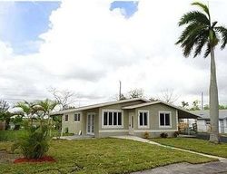 Pre-foreclosure in  NW 28TH AVE Fort Lauderdale, FL 33311